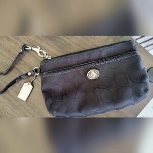 Coach Wristlet, Black